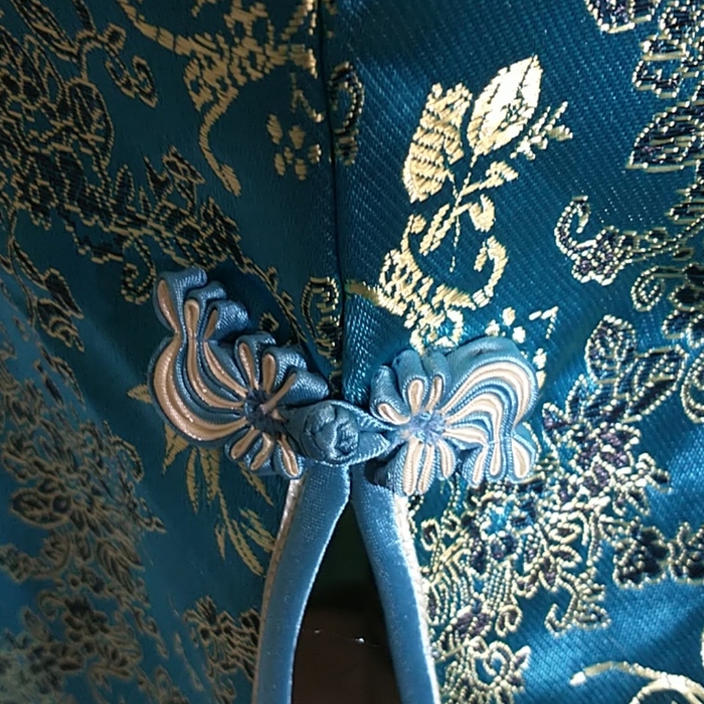 Beautiful Cheongsam Maxi Style Dress - Picture 7 of 16